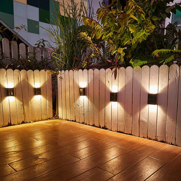 Outdoor LED Solar Lamp