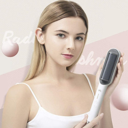 Hair Brush Straightener™ | Style your hair easily at home